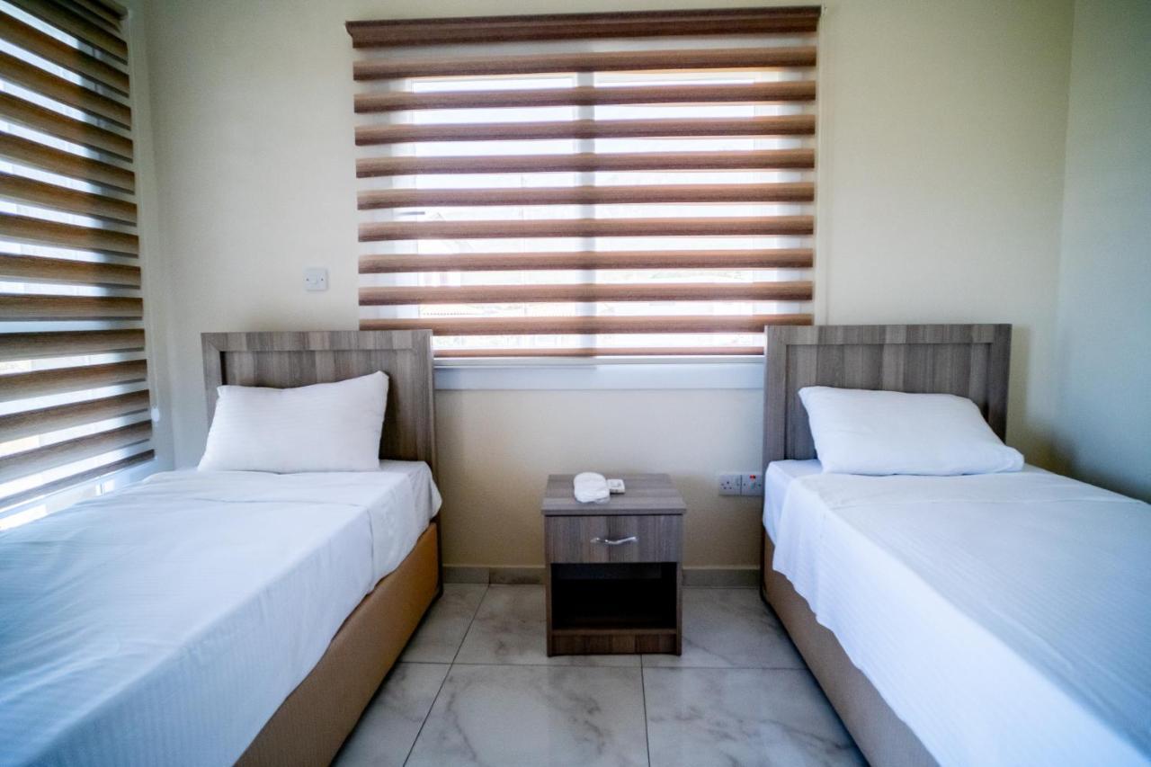 Spacious Two-Bedroom Apartment In Amazing Residence Escape Homes Kyrenia  Bagian luar foto