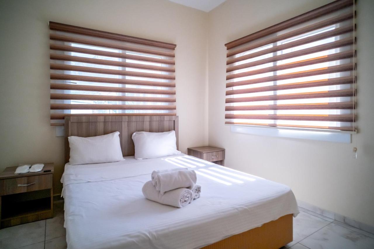 Spacious Two-Bedroom Apartment In Amazing Residence Escape Homes Kyrenia  Bagian luar foto