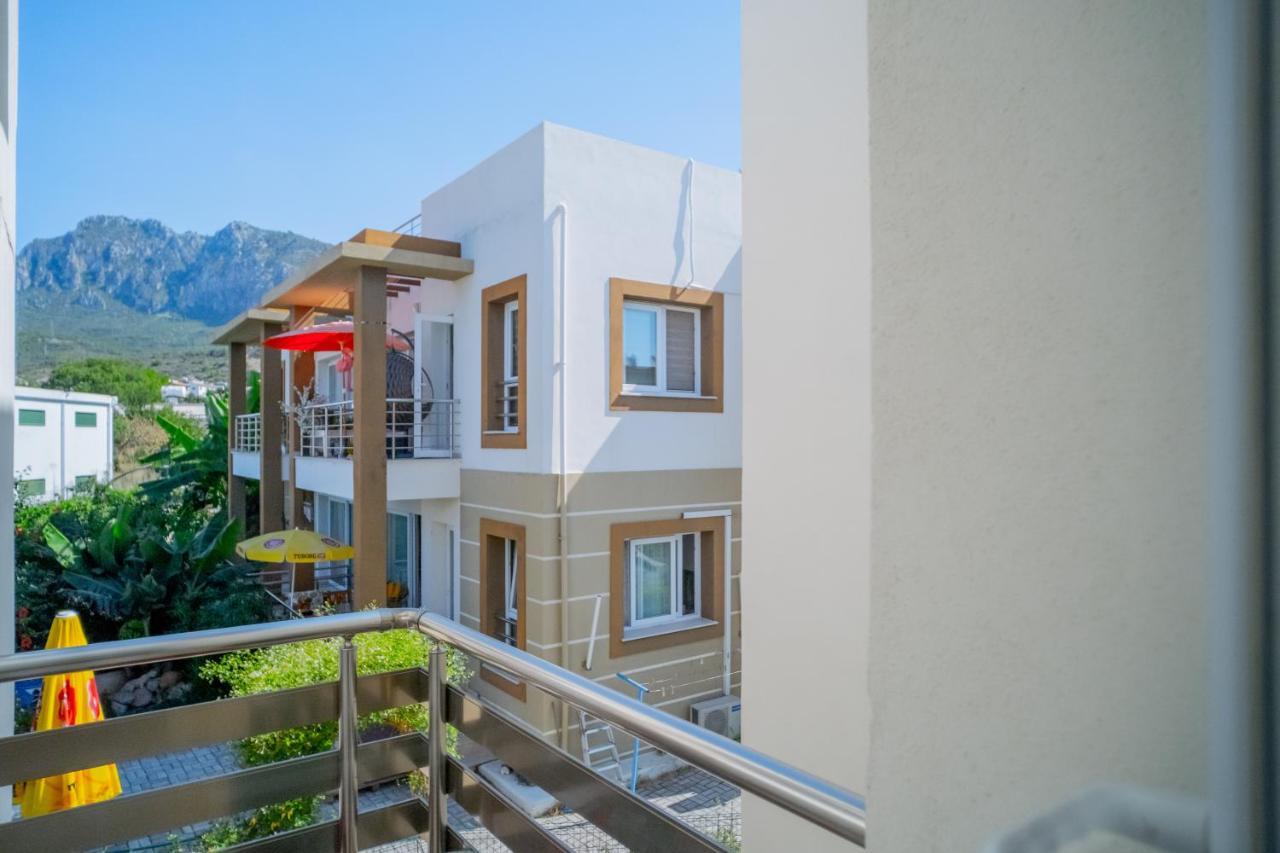 Spacious Two-Bedroom Apartment In Amazing Residence Escape Homes Kyrenia  Bagian luar foto