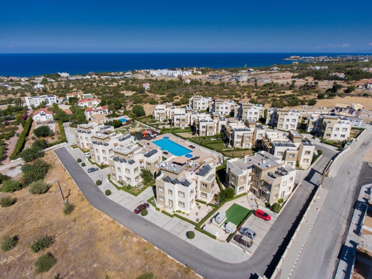 Spacious Two-Bedroom Apartment In Amazing Residence Escape Homes Kyrenia  Bagian luar foto