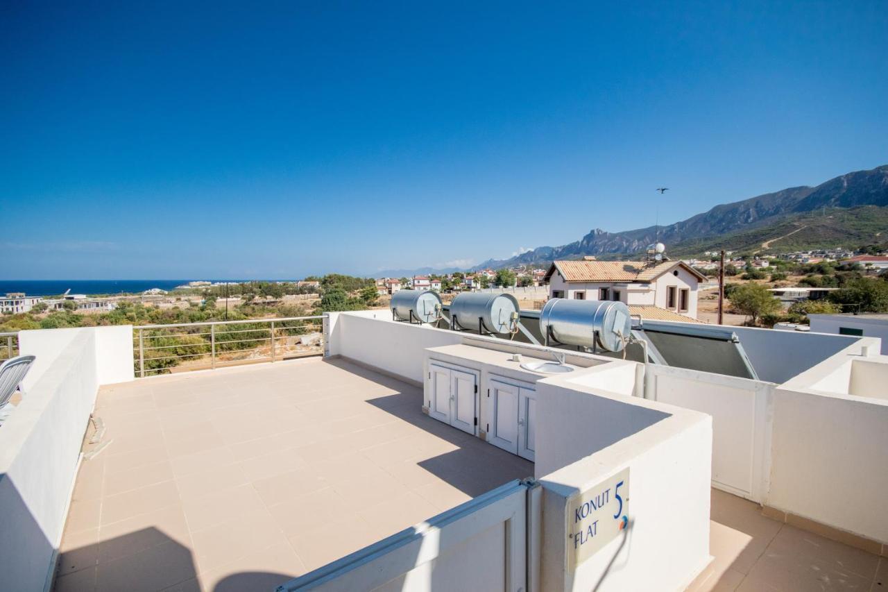 Spacious Two-Bedroom Apartment In Amazing Residence Escape Homes Kyrenia  Bagian luar foto