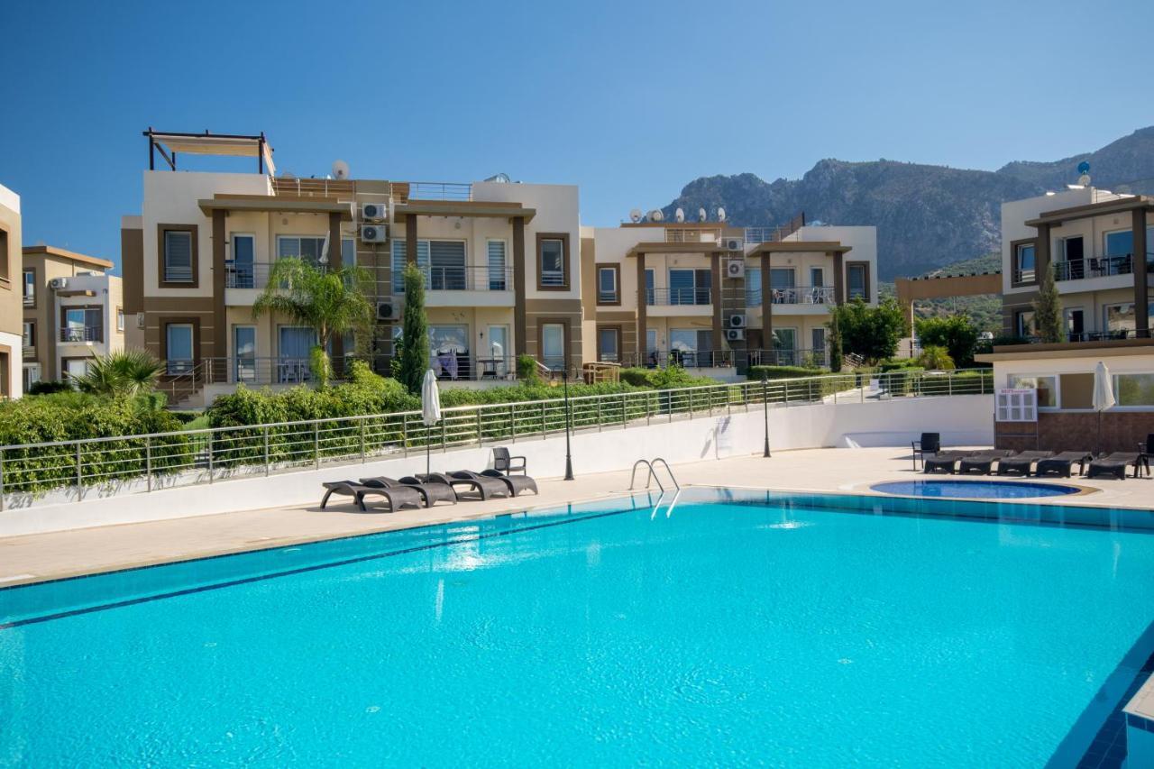 Spacious Two-Bedroom Apartment In Amazing Residence Escape Homes Kyrenia  Bagian luar foto