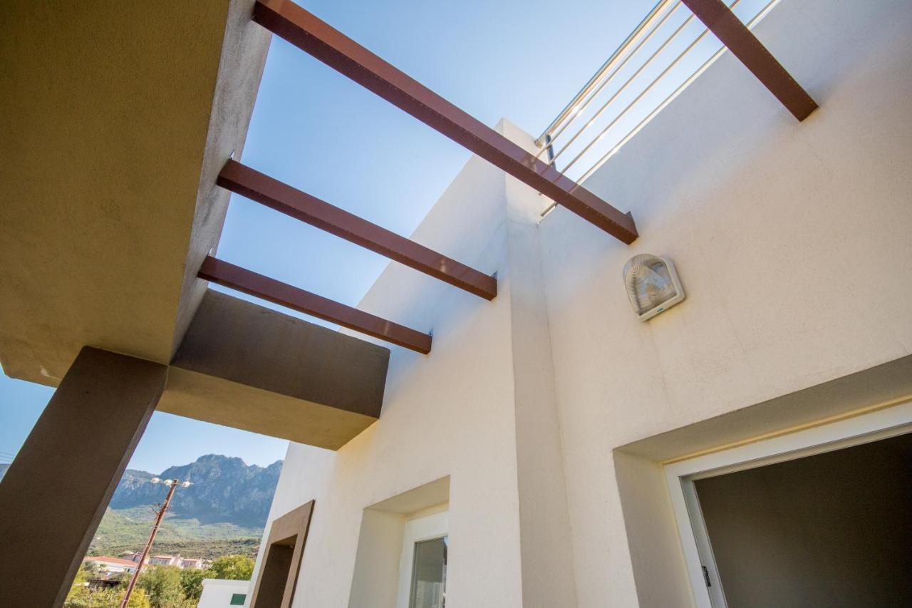 Spacious Two-Bedroom Apartment In Amazing Residence Escape Homes Kyrenia  Bagian luar foto