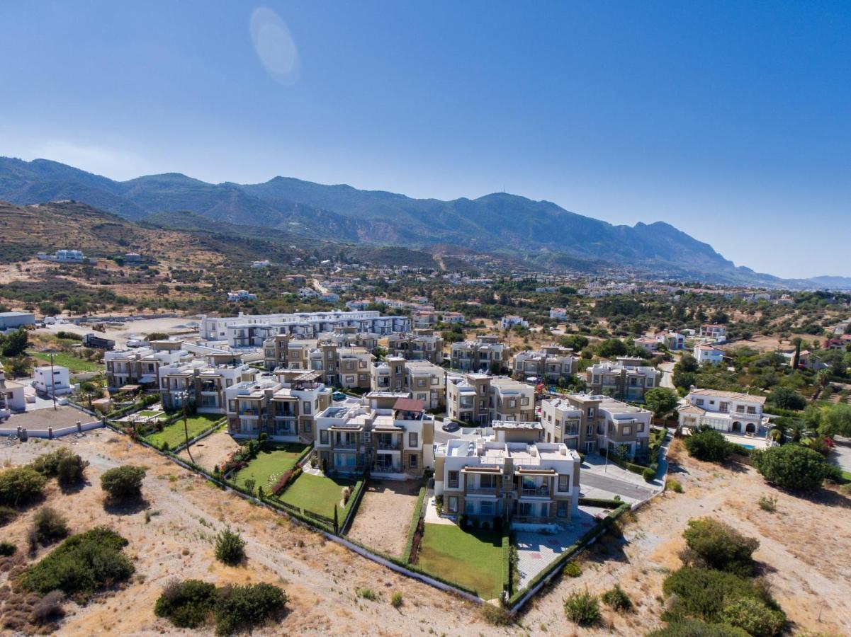 Spacious Two-Bedroom Apartment In Amazing Residence Escape Homes Kyrenia  Bagian luar foto