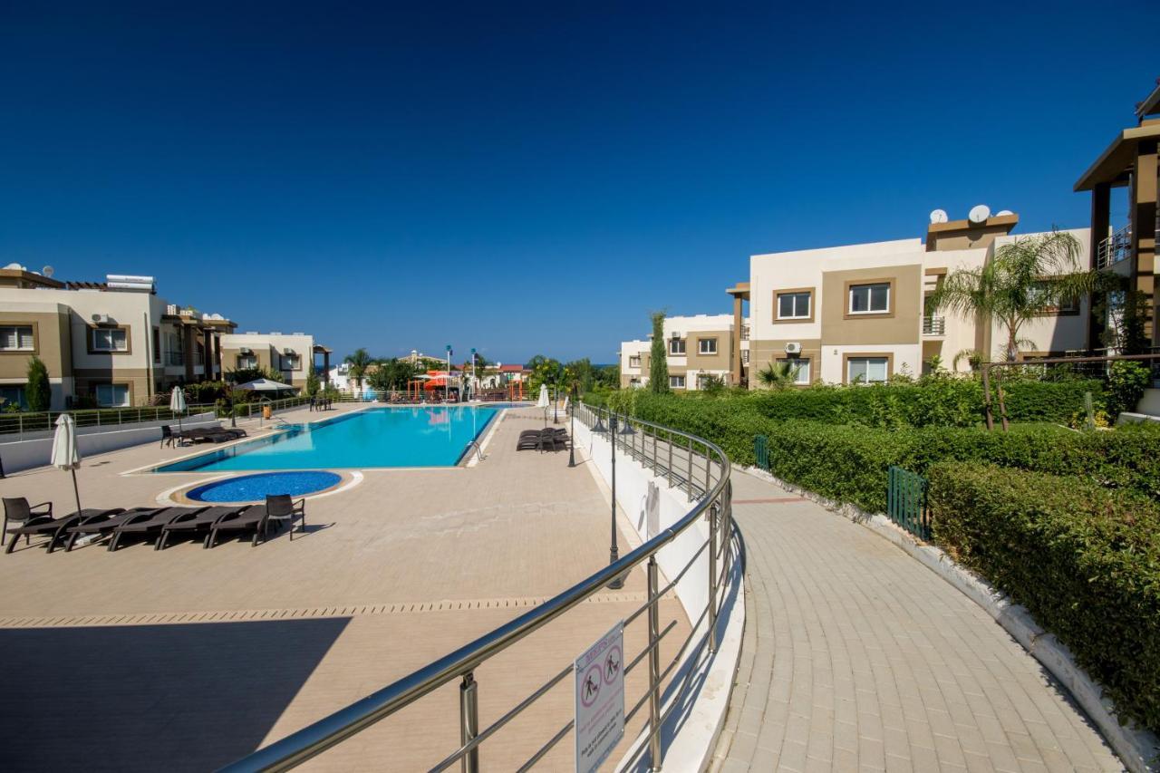 Spacious Two-Bedroom Apartment In Amazing Residence Escape Homes Kyrenia  Bagian luar foto