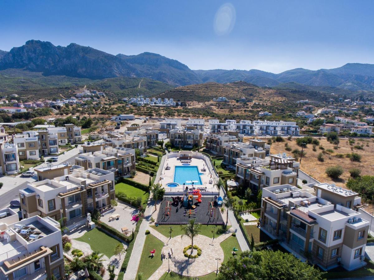 Spacious Two-Bedroom Apartment In Amazing Residence Escape Homes Kyrenia  Bagian luar foto
