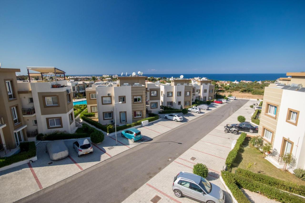 Spacious Two-Bedroom Apartment In Amazing Residence Escape Homes Kyrenia  Bagian luar foto