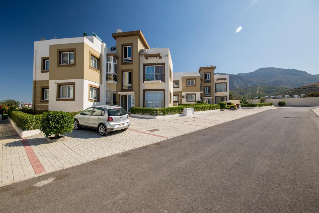 Spacious Two-Bedroom Apartment In Amazing Residence Escape Homes Kyrenia  Bagian luar foto
