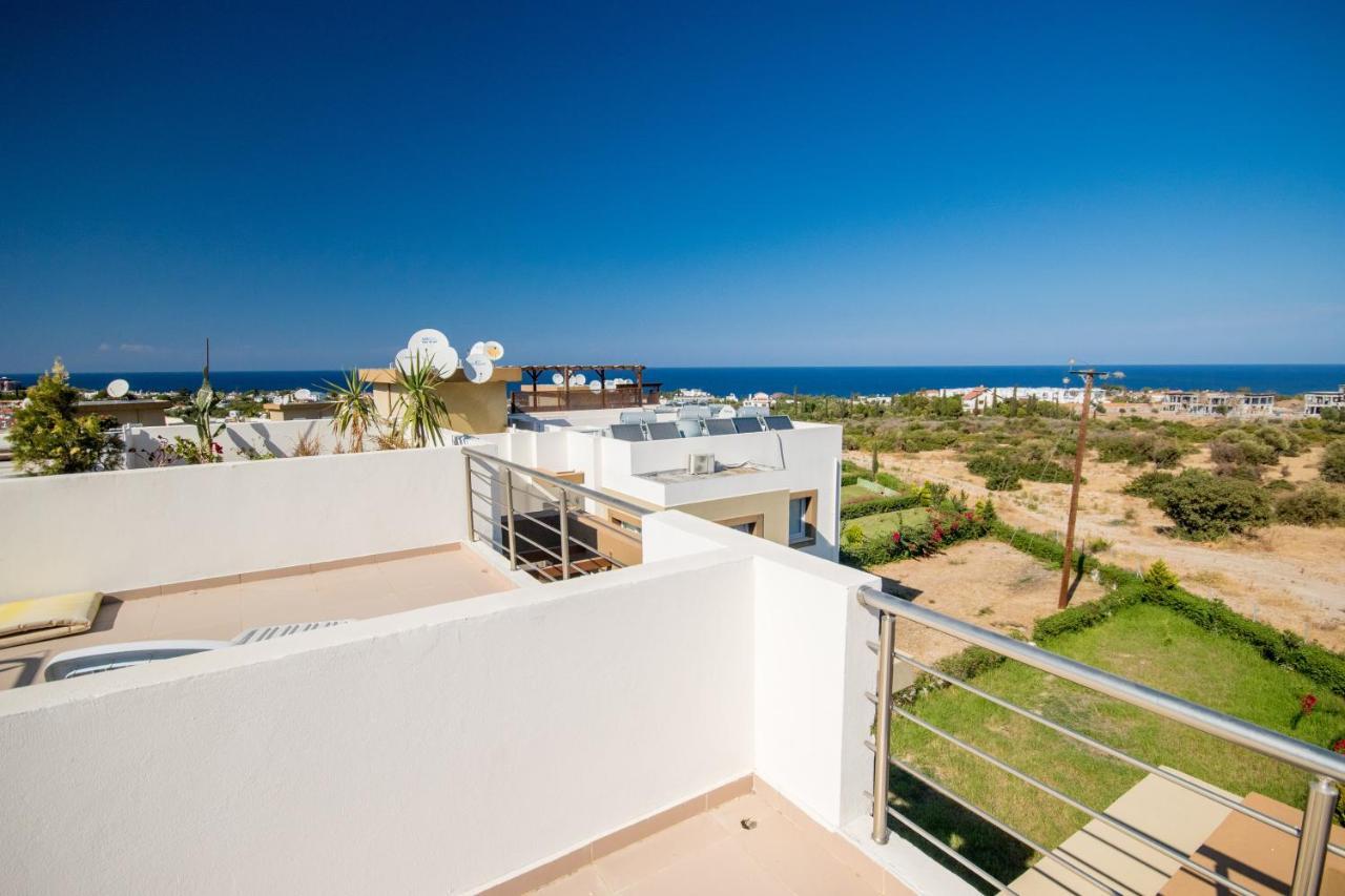 Spacious Two-Bedroom Apartment In Amazing Residence Escape Homes Kyrenia  Bagian luar foto
