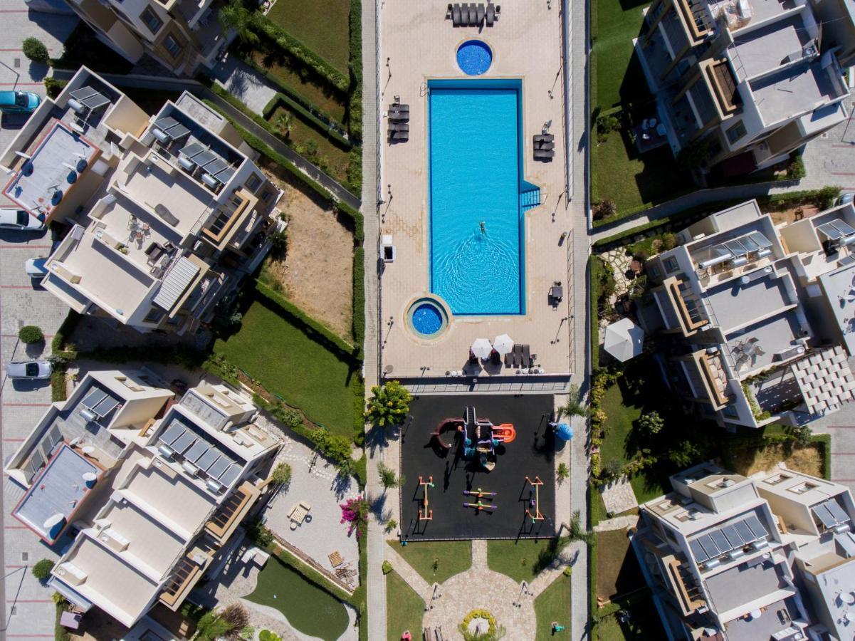 Spacious Two-Bedroom Apartment In Amazing Residence Escape Homes Kyrenia  Bagian luar foto