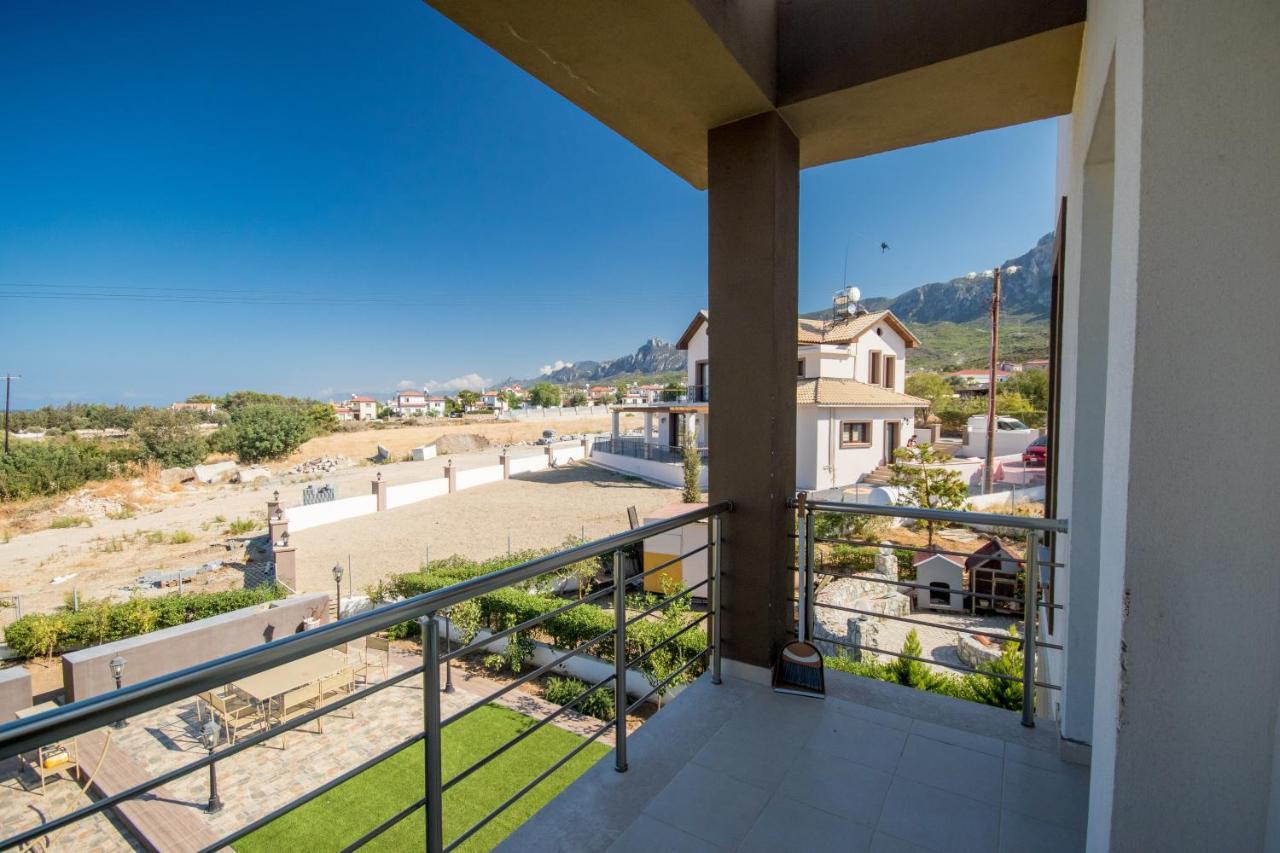Spacious Two-Bedroom Apartment In Amazing Residence Escape Homes Kyrenia  Bagian luar foto